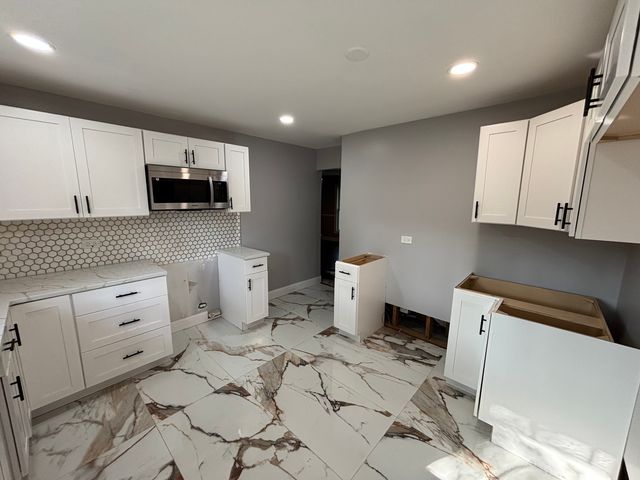 230 Mantua Street, Park Forest, IL 60466
