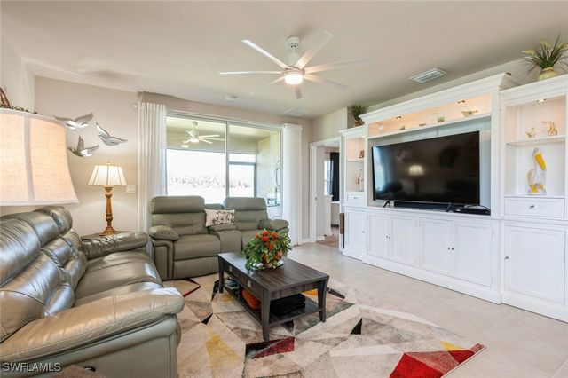 2021 Pigeon Plum WAY, North Fort Myers, FL 33917