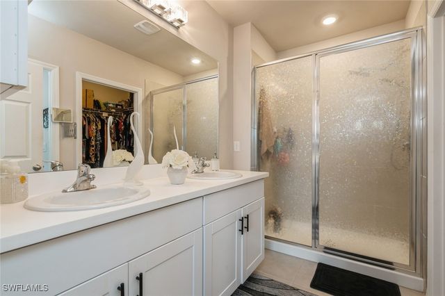 2021 Pigeon Plum WAY, North Fort Myers, FL 33917