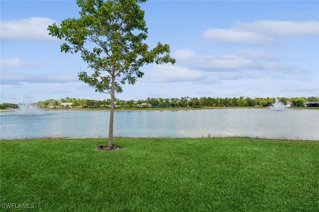 2021 Pigeon Plum WAY, North Fort Myers, FL 33917