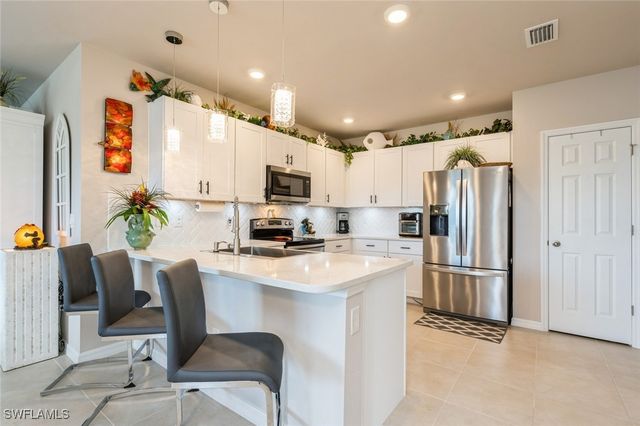 2021 Pigeon Plum WAY, North Fort Myers, FL 33917