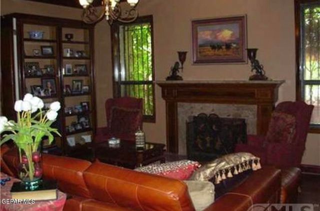 6006 BALCONES Court 19, El Paso, TX 79912