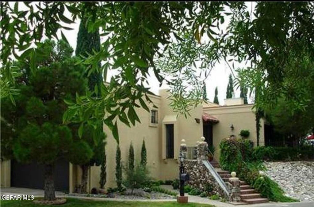 6006 BALCONES Court 19, El Paso, TX 79912