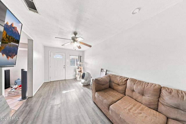 10223 N 17TH Drive, Phoenix, AZ 85021