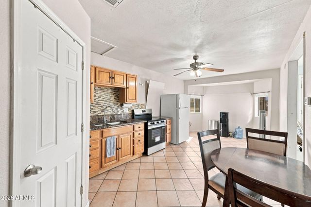 10223 N 17TH Drive, Phoenix, AZ 85021
