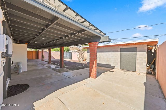 10223 N 17TH Drive, Phoenix, AZ 85021