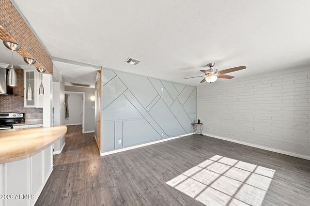 10223 N 17TH Drive, Phoenix, AZ 85021