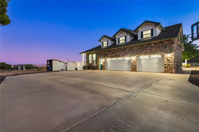 5930 N Bull Mountain Drive, Kingman, AZ 86409