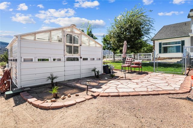 5930 N Bull Mountain Drive, Kingman, AZ 86409