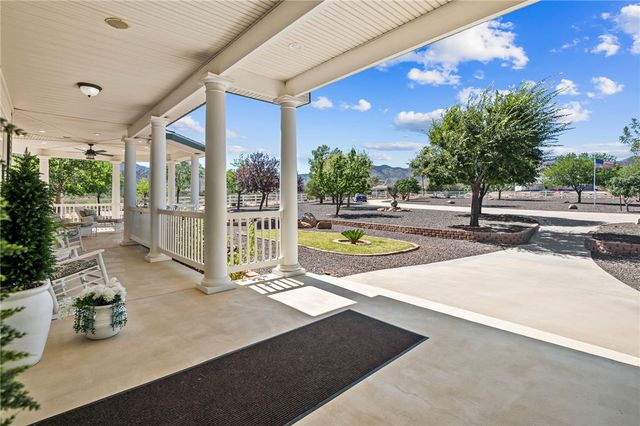 5930 N Bull Mountain Drive, Kingman, AZ 86409