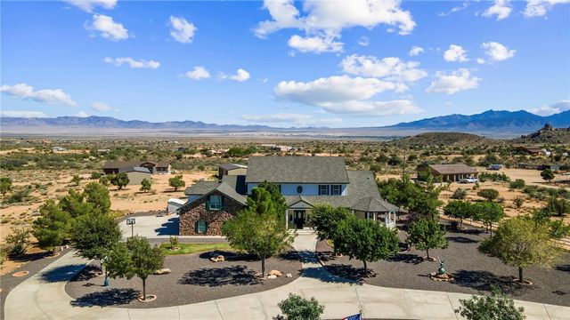 5930 N Bull Mountain Drive, Kingman, AZ 86409