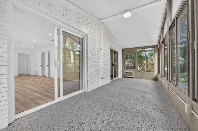 220 Edge Avenue, Valparaiso, FL 32580