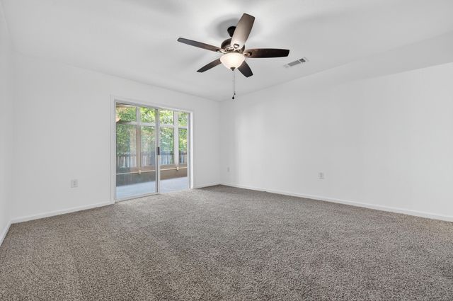 220 Edge Avenue, Valparaiso, FL 32580