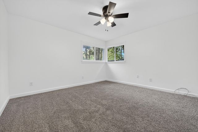 220 Edge Avenue, Valparaiso, FL 32580