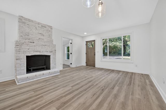 220 Edge Avenue, Valparaiso, FL 32580