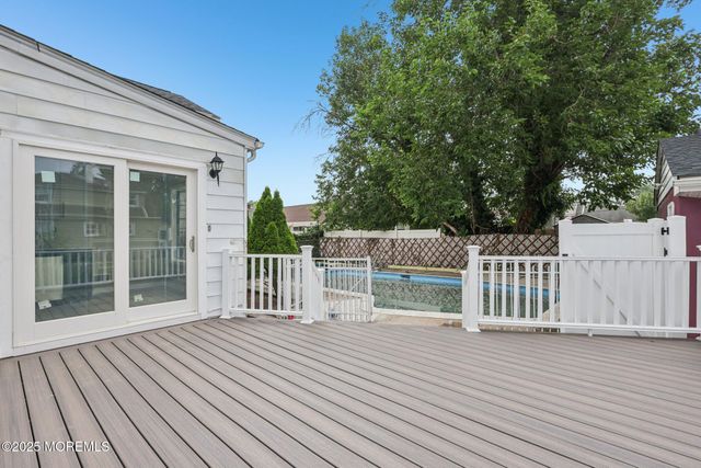 26 Fillmore Avenue, Carteret, NJ 07008