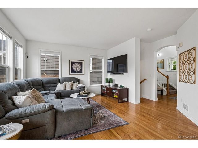 2888 Florence St, Denver, CO 80238