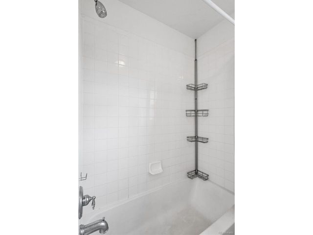 2888 Florence St, Denver, CO 80238