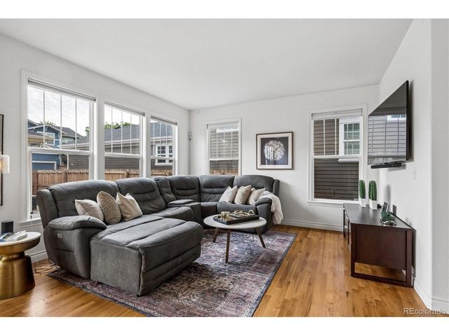 2888 Florence St, Denver, CO 80238