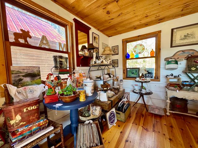 2659 NH Route 16, Albany, NH 03818