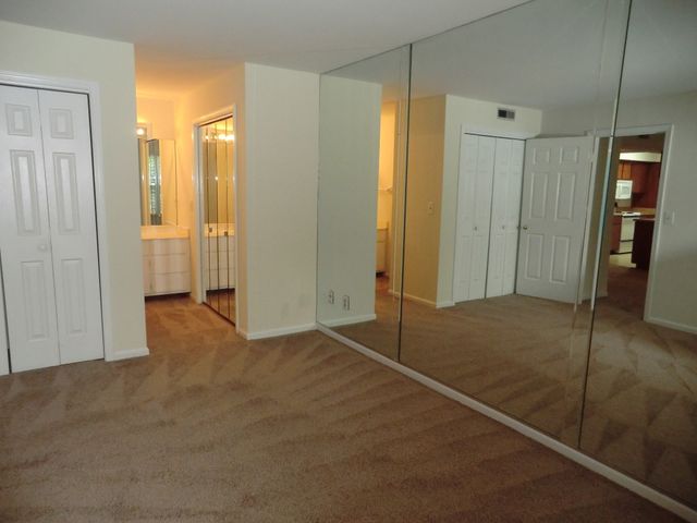 280 Hillsboro Pl, Nashville, TN 37215