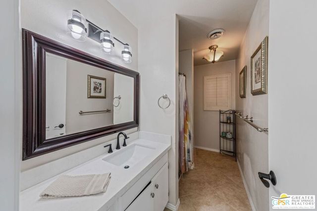 1181 E Estio Circle, Palm Springs, CA 92262