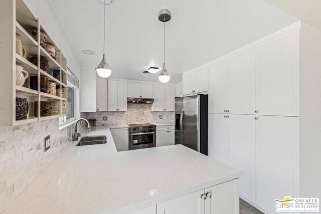 1181 E Estio Circle, Palm Springs, CA 92262