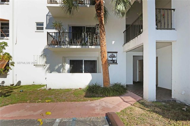 9394 SW 77th Ave F4, Miami, FL 33156