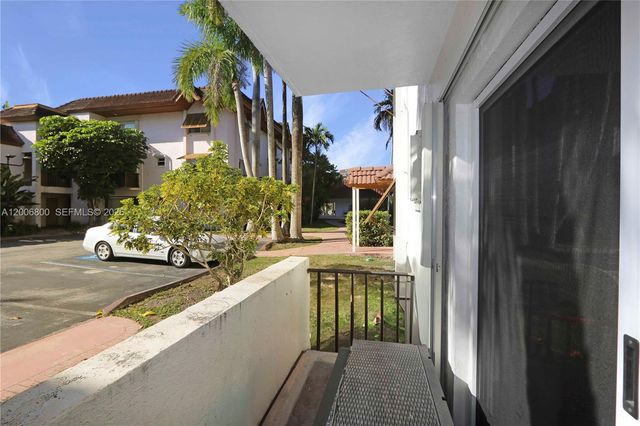 9394 SW 77th Ave F4, Miami, FL 33156