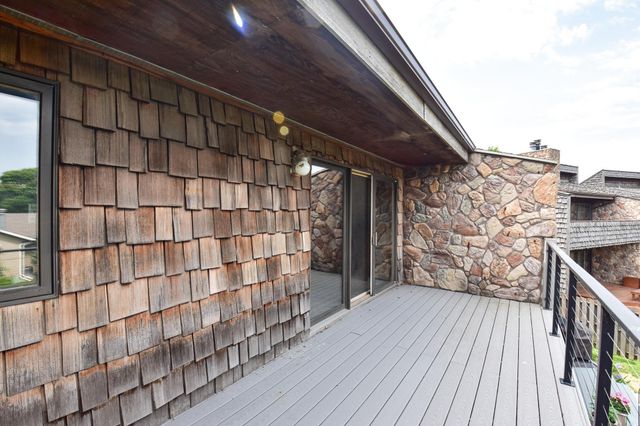 608 37th Avenue S, Moorhead, MN 56560