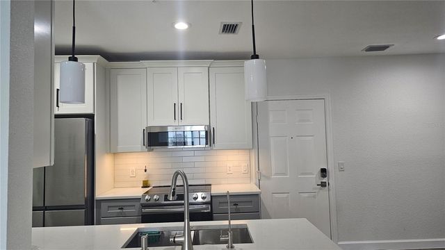 5550 E MICHIGAN STREET 2228, Orlando, FL 32822