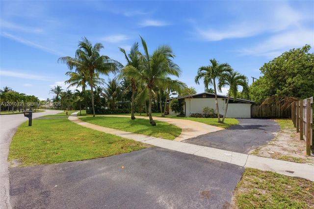 1118 NW 16th St, Fort Lauderdale, FL 33311