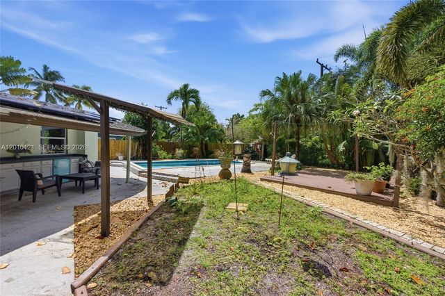 1118 NW 16th St, Fort Lauderdale, FL 33311