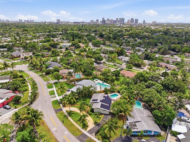 1118 NW 16th St, Fort Lauderdale, FL 33311