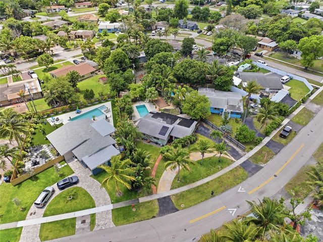 1118 NW 16th St, Fort Lauderdale, FL 33311