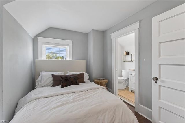 1108 Jamestown CRES, Norfolk, VA 23508