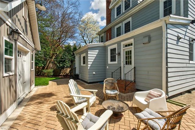 1108 Jamestown CRES, Norfolk, VA 23508