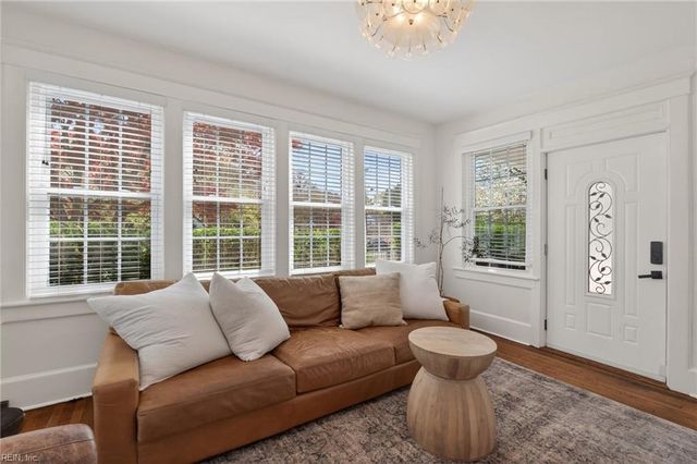 1108 Jamestown CRES, Norfolk, VA 23508