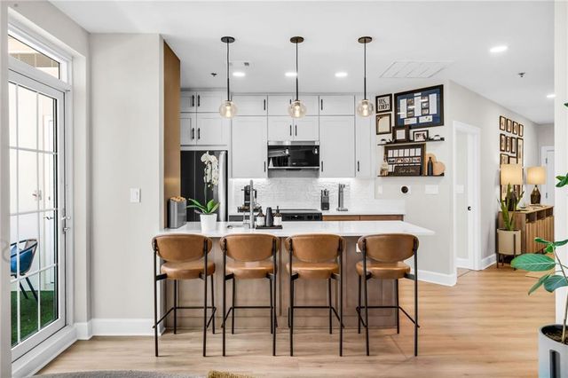 325 E Paces Ferry NE Road 2211, Atlanta, GA 30305