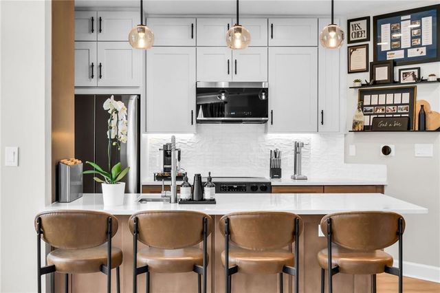 325 E Paces Ferry NE Road 2211, Atlanta, GA 30305