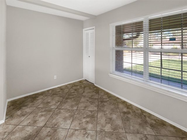 403 Christina Lane, Friendswood, TX 77546