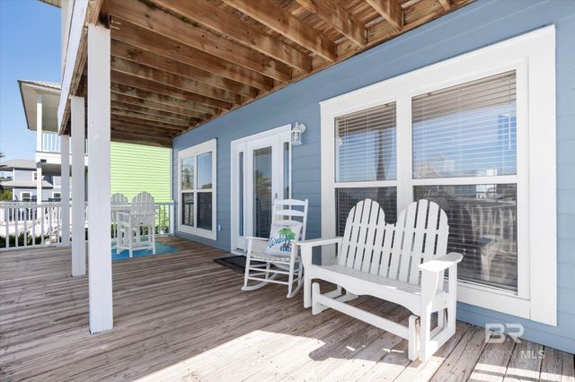 662 Morgantown Boulevard, Gulf Shores, AL 36542