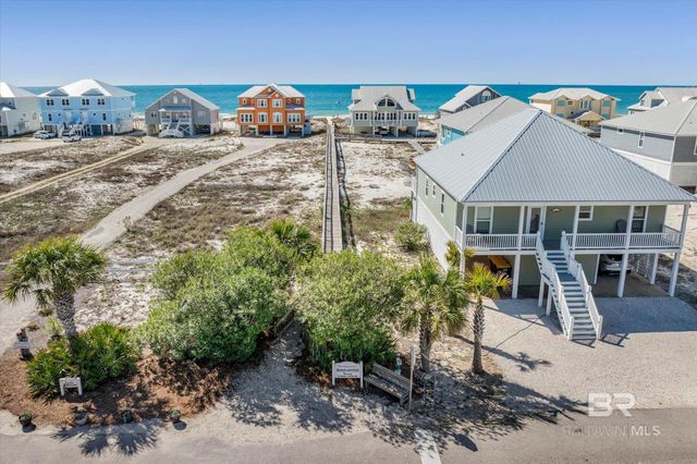 662 Morgantown Boulevard, Gulf Shores, AL 36542