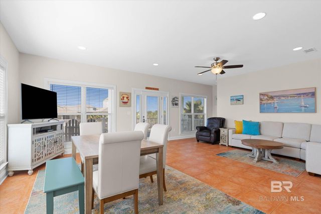 662 Morgantown Boulevard, Gulf Shores, AL 36542