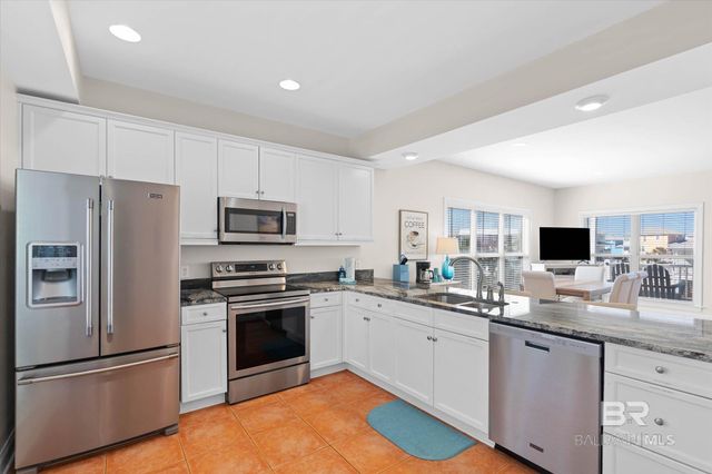 662 Morgantown Boulevard, Gulf Shores, AL 36542