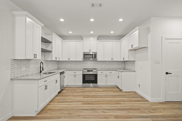 6206 Lyndhurst Drive Drive AB, Houston, TX 77087