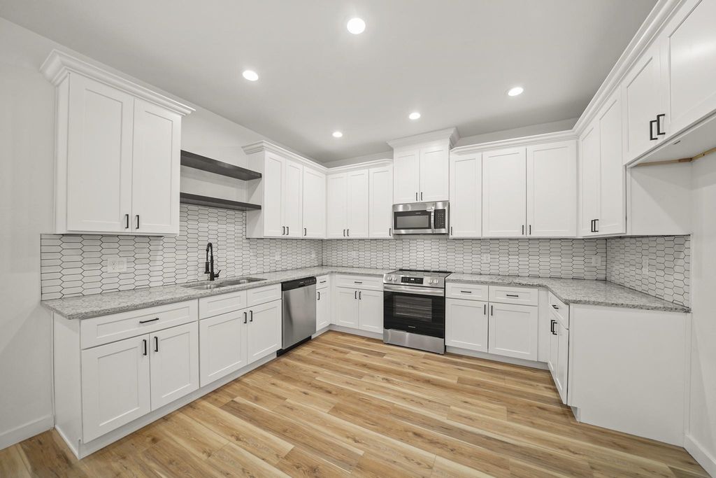 6206 Lyndhurst Drive Drive AB, Houston, TX 77087