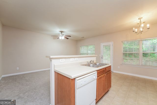 1259 Chinon Point, Lithonia, GA 30058