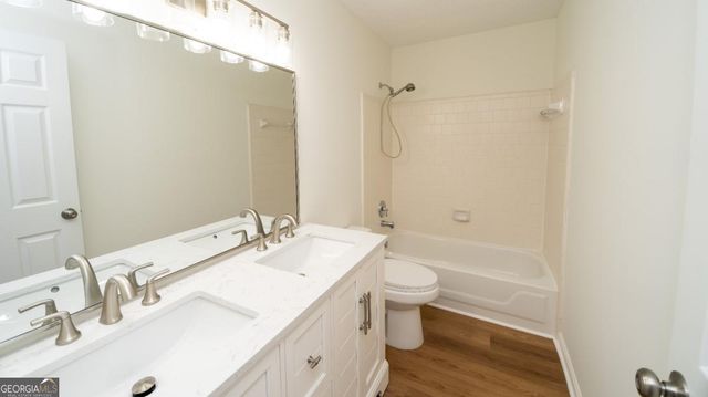 995 Westwell Run, Johns Creek, GA 30022