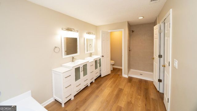 995 Westwell Run, Johns Creek, GA 30022